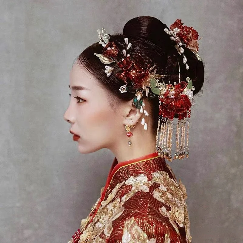 

Red Flower Chinese Wind Bride Wedding Tiara Red Liquid Flower Classic Charm Studio Style Coronet Hair Jewelry