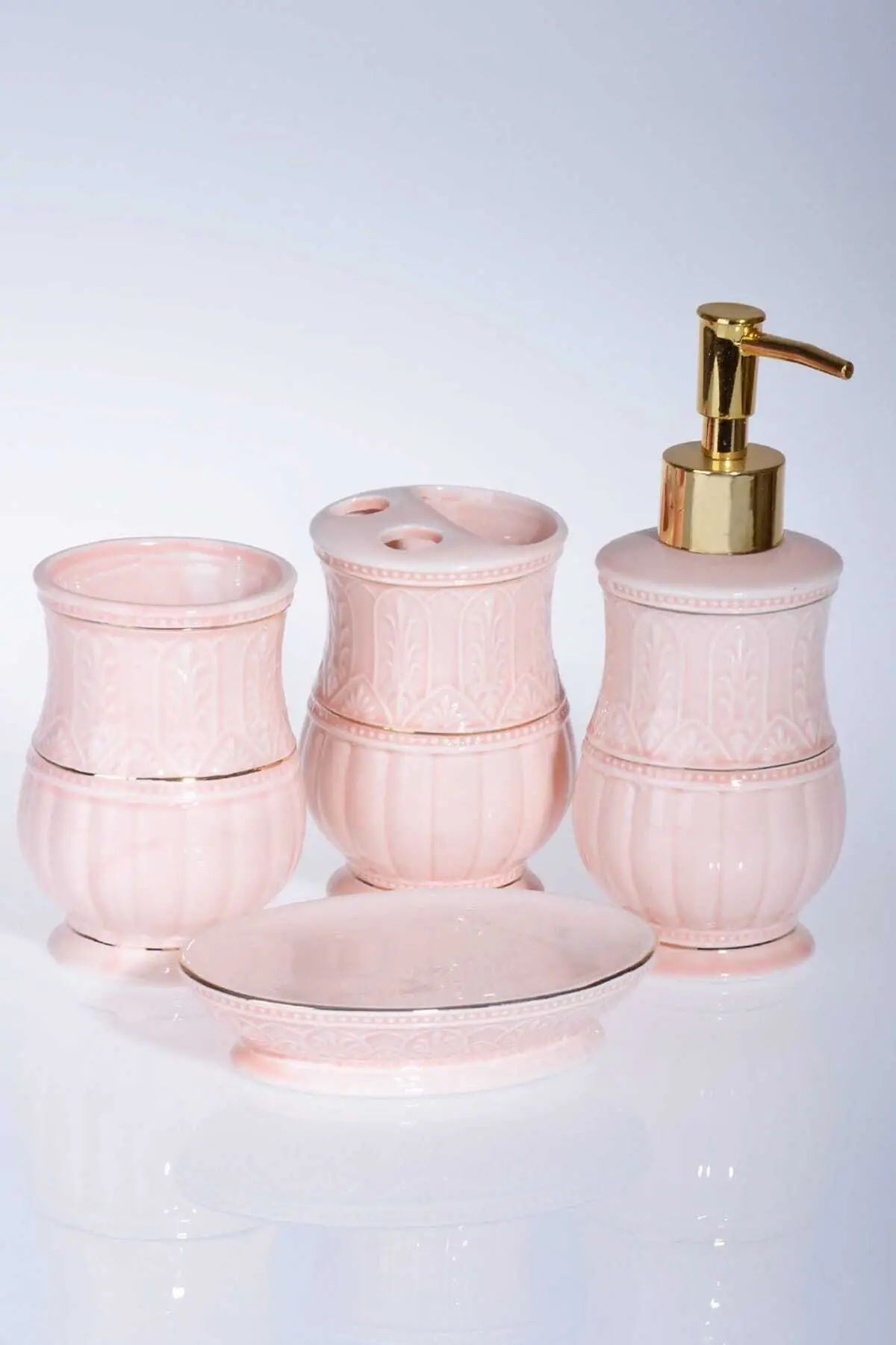 Stoneware Lux 4 Piece Bathroom Set