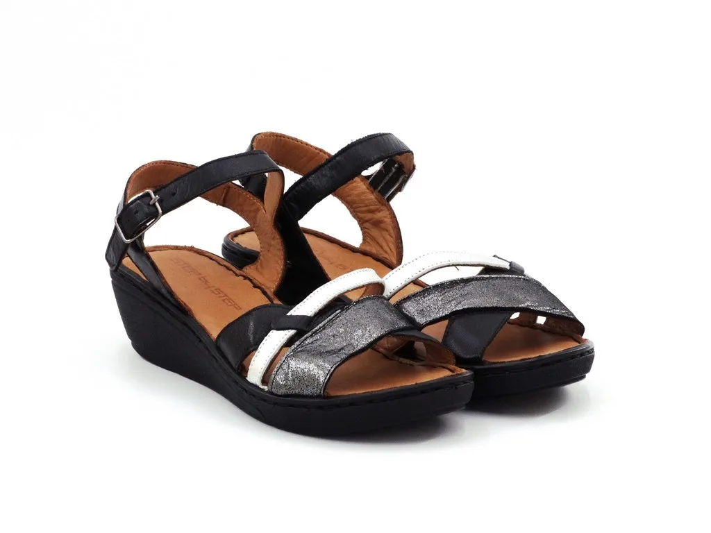 Women Sandals 2022 Fashion Genuine Leather Comfortable High Quality Leather Sandals Swimwear sandals Made in Turkey-The StepByStep