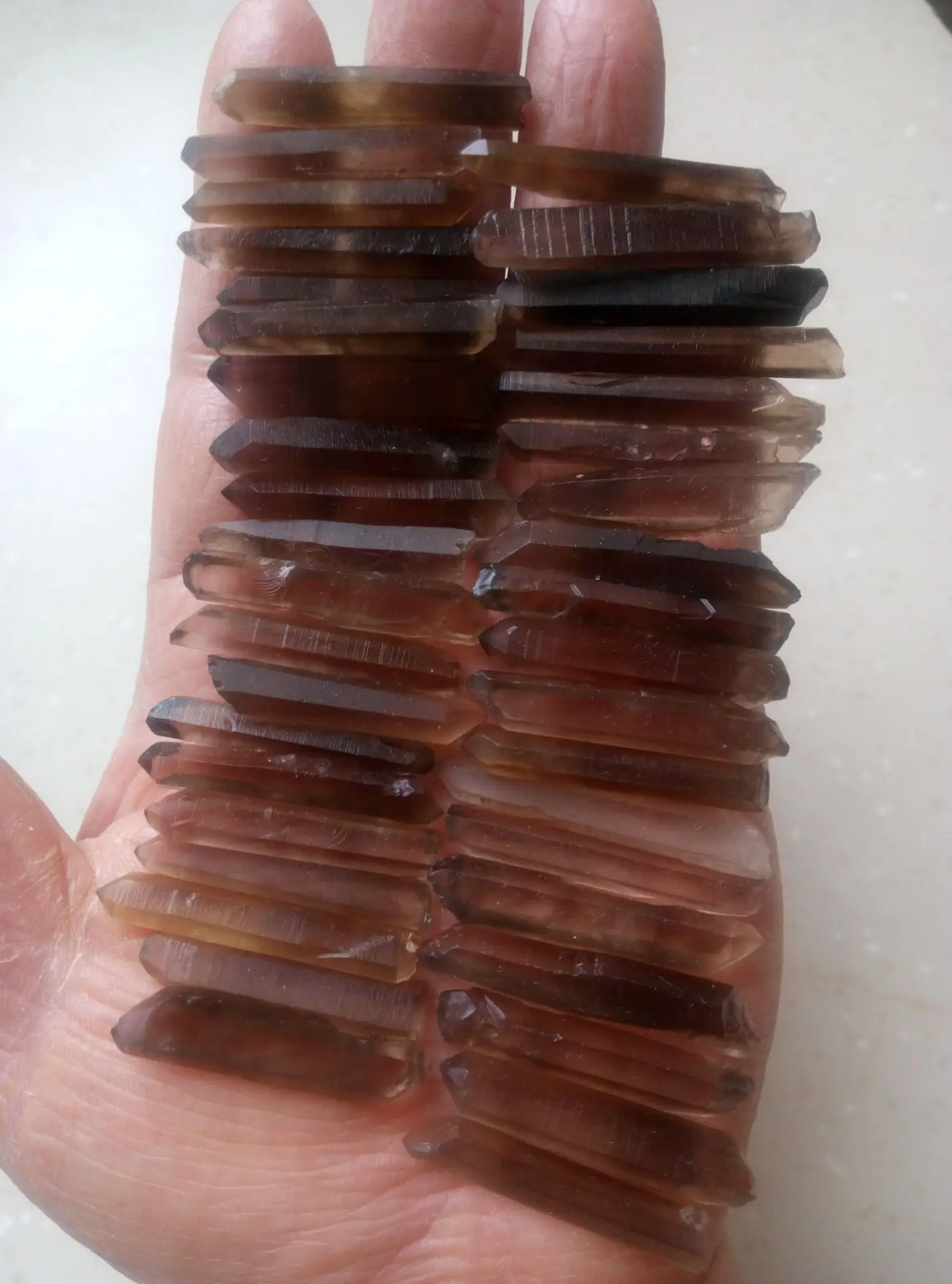 30PCS Lot tiny Natural Smokey Quartz Crystal Points Wand Smoky 50-60g