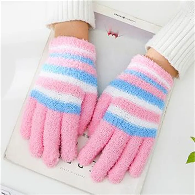 Ms manufacturers selling winter stripe coral fleece refers to all students lovely warm gloves jelly color cycling gloves  ST-061