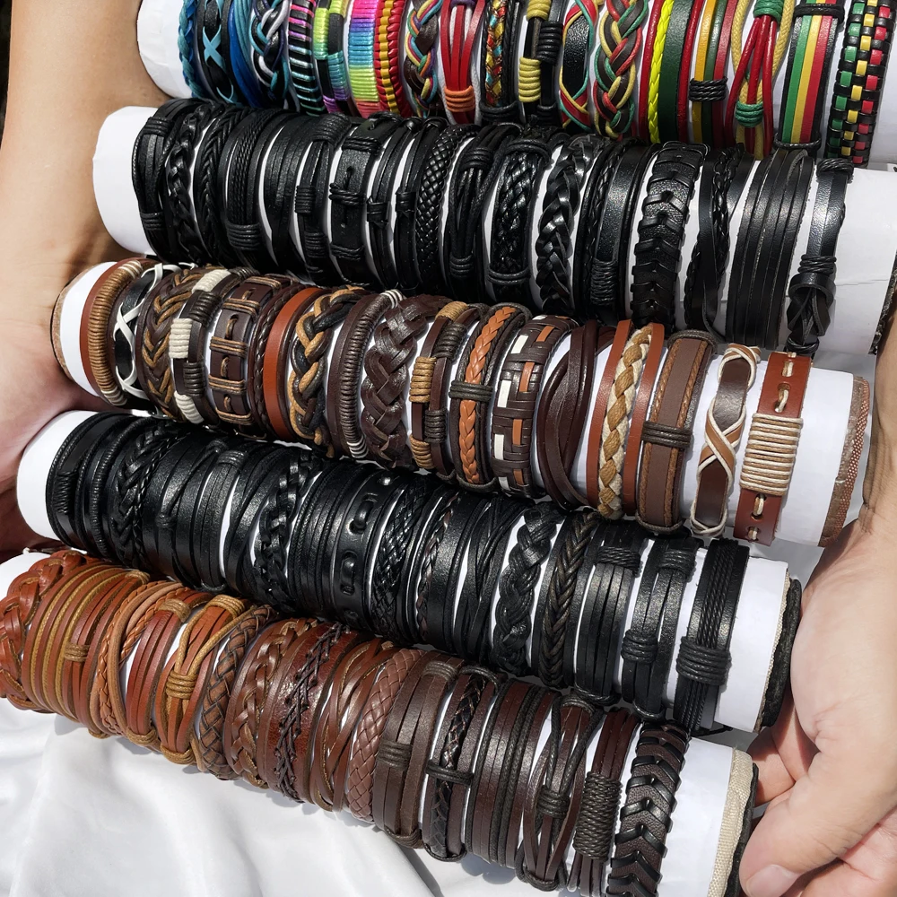 25Pcs/lot Wholesale Random Retro Multi-layer Leather Bracele Men Women Handmade Charm Bracelet Wrap Jewelry Festive Women Gift