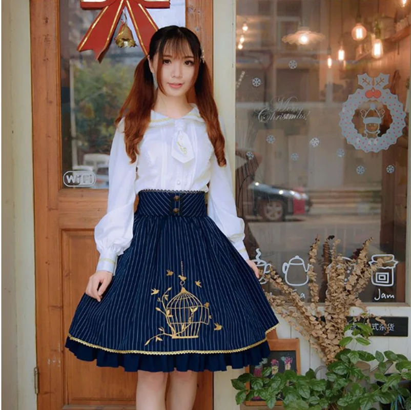 Japanese sweet lolita shirt vintage lace embroidery lantern sleeve victorian shirt kawaii girl gothic lolita top loli cosplay