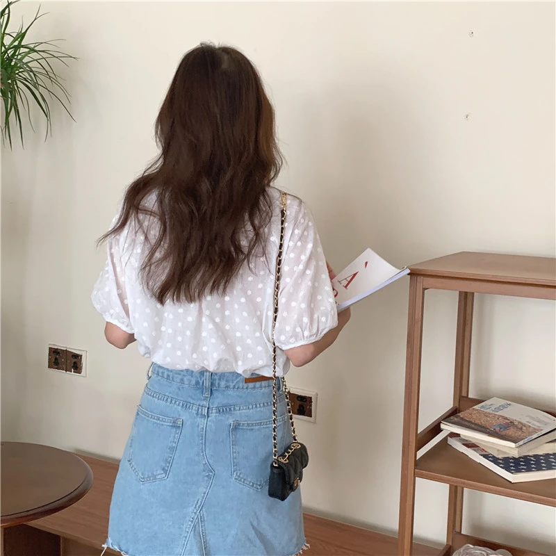 New 2021 Summer Women\'s Blouses Fashionable Sweet Shirts Vintage Embroidery Korean Minimalist Style Wild Lady Short Tops BL9285