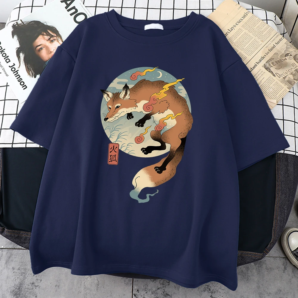 Fire Cartoon Fox Japanese Print Men T-Shirt Kawaii Cute Clothing Harajuku Casual Men\'s Shirt Oversized Round Neck Male T Shirts