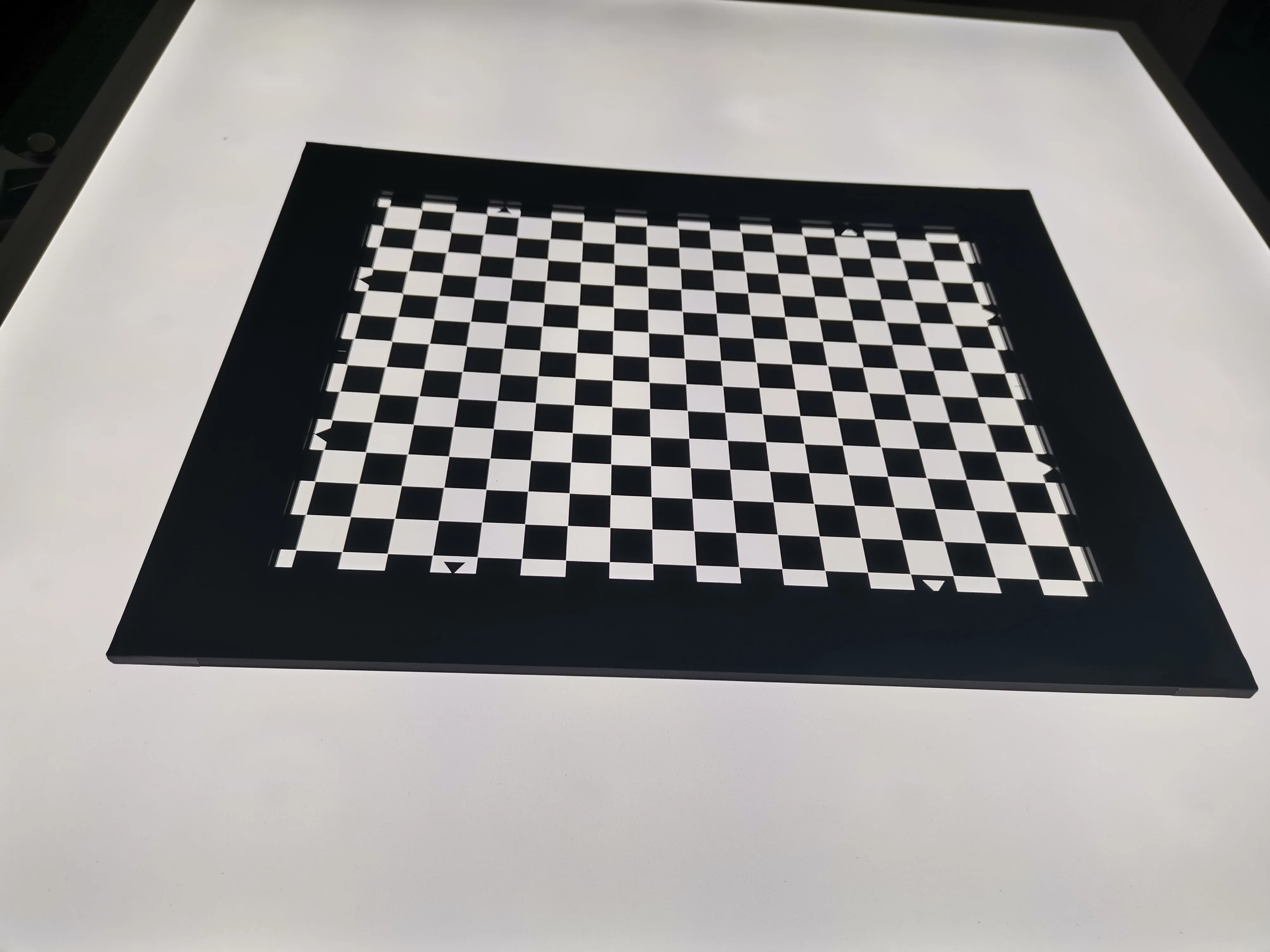 전송 체커보드 테스트 차트 프레임 장착 D280 사양 4:3 사용자 정의 가능 왜곡 검정 흰색 360*280mm