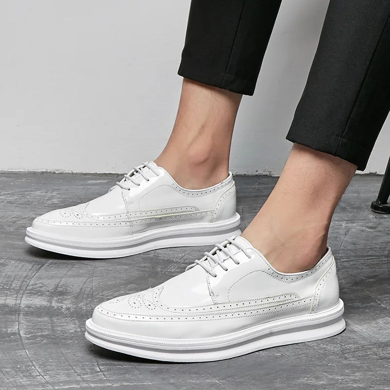 men luxury fashion patent leather shoes carving bullock oxford shoe flats platform brogue sneakers zapatos de hombre soulier man image 2