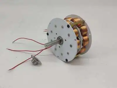 

Miniature Double-layer Disc Generator with Iron Core, Ultra-low Speed, High-efficiency Multi-pole Three-phase AC Permanent