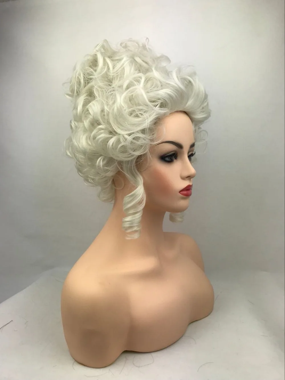 Hihg Quality Marie Antoinette Princess Medium Curly Cosplay Wig Heat Resistant Synthetic Hair Cosplay Wigs + Wig Cap