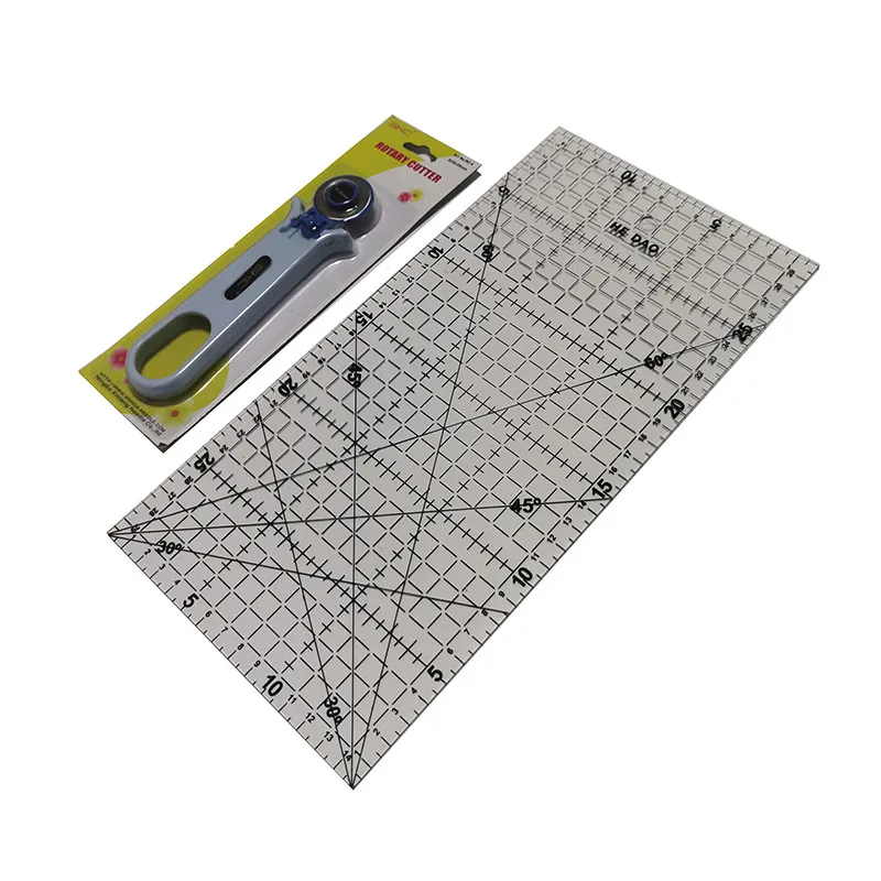 1 Set Patchwork Ruler DIY Tool Clothing Drawing Patchwork Tool Set 45mm 28mm Round Knife Plus 30*15cm Patchwork Cutting Rule