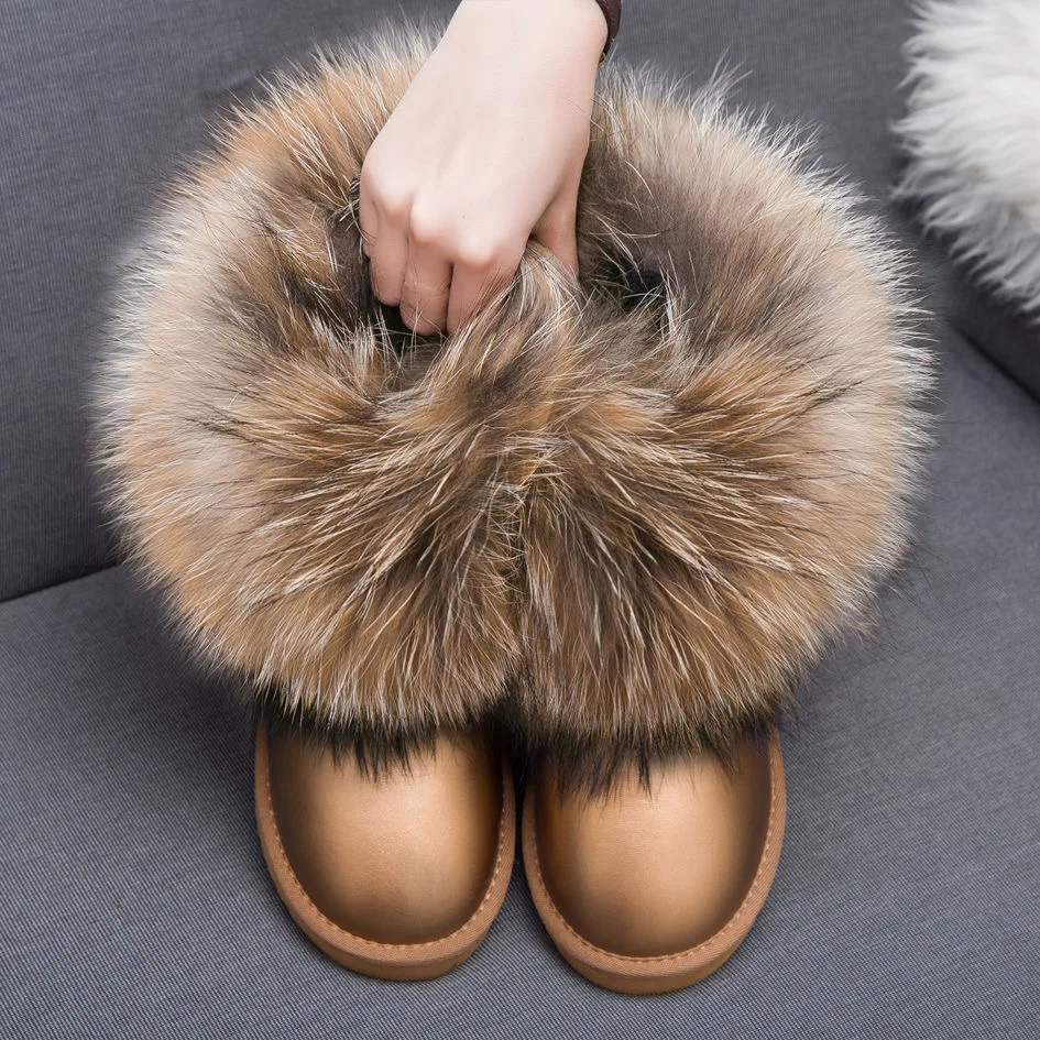 In 2019, Australia\'s Latest High-quality Snow Boots, Real Sheepskin, Fox Wool, Pure-color Women\'s Shoes, Free delivery.