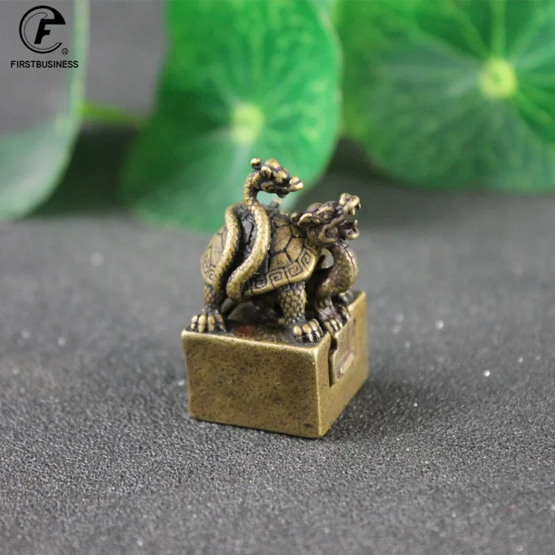 Antique Bronze Snake Dragon Turtle Seal Statue Chinese Mythical Animal Xuan Wu Ornaments Copper Figurines Desk Decorations Craft