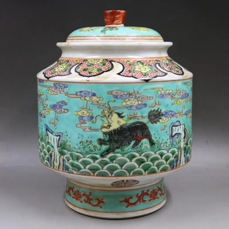 Qing Dynasty Kangxi Green Space Pastel Sea Water Four Animal Pattern Pot Antique porcelain jar vase ceramic temple jar