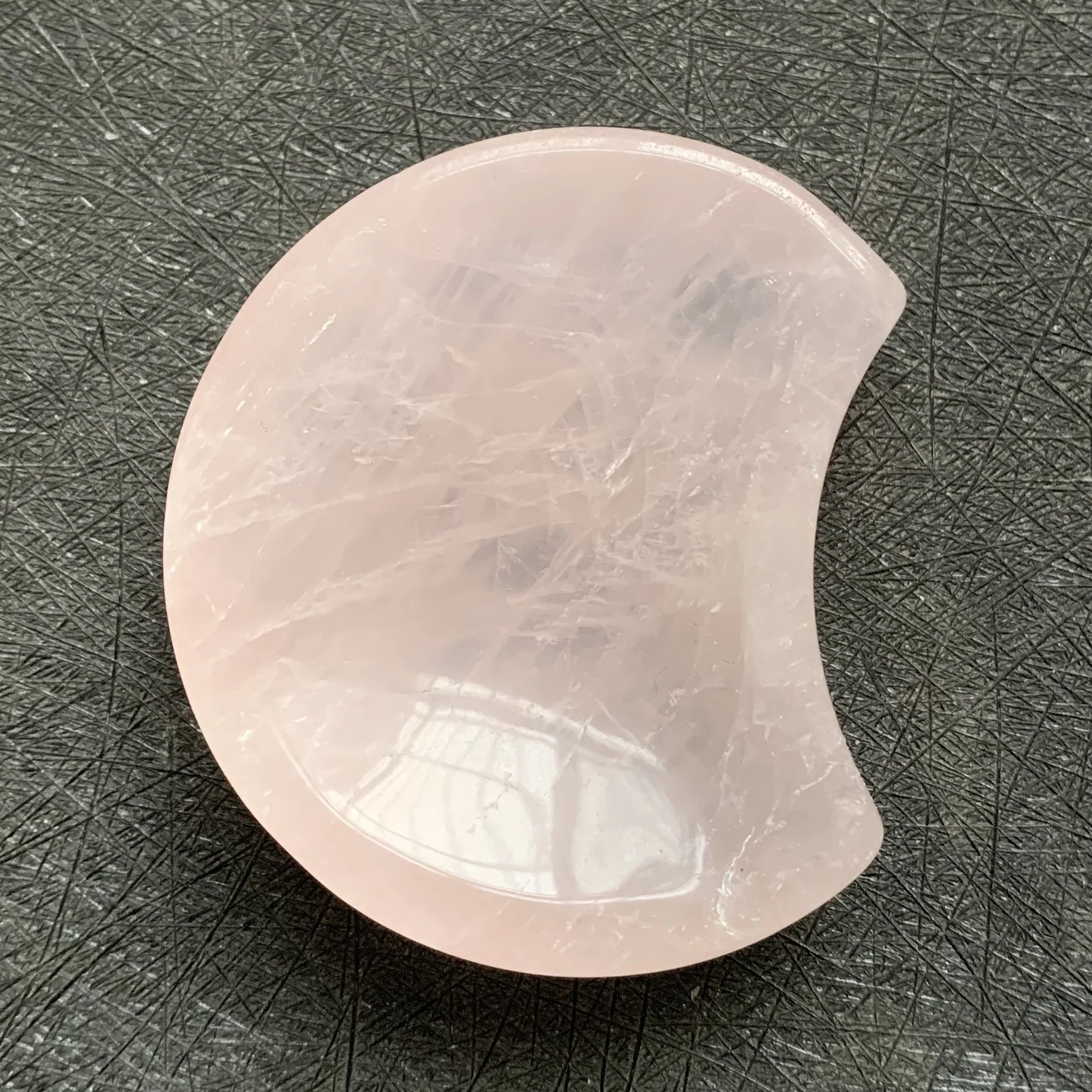 Natural Rose Quartz Bowl Heart Colorful Decoration Polished Moon Pink Crystal Dish