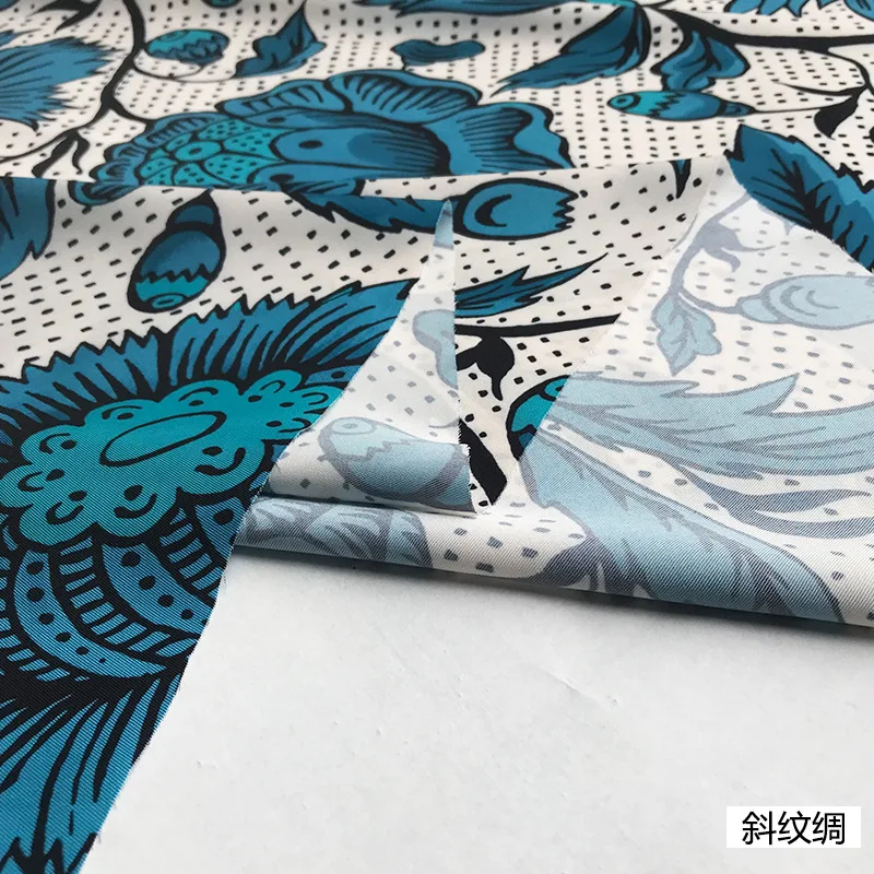 Italian Brand Printed Polyester Fabric for Shirt Dress Fashion DIY Sewing Fabrics Wholesale Cloth per Meter Material