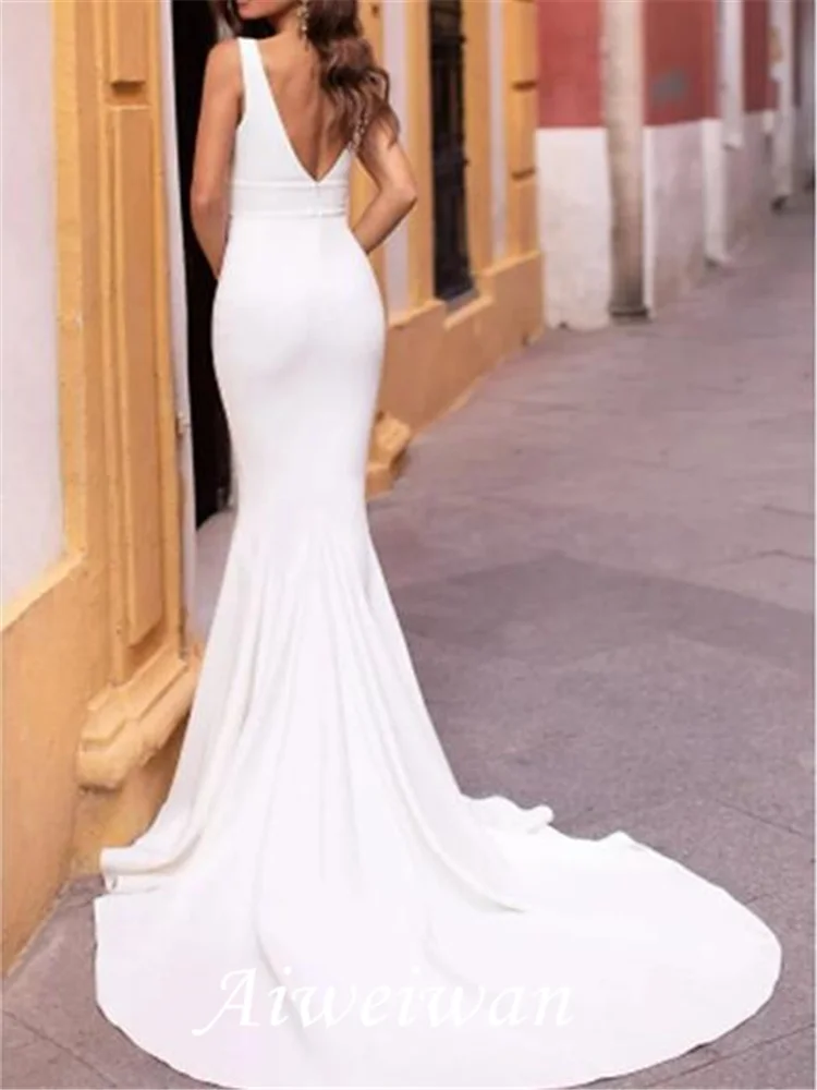 Mermaid / Trumpet Wedding Dresses Plunging Neck Sweep / Brush Train Stretch Satin Sleeveless Sexy Plus Size with Draping 2021