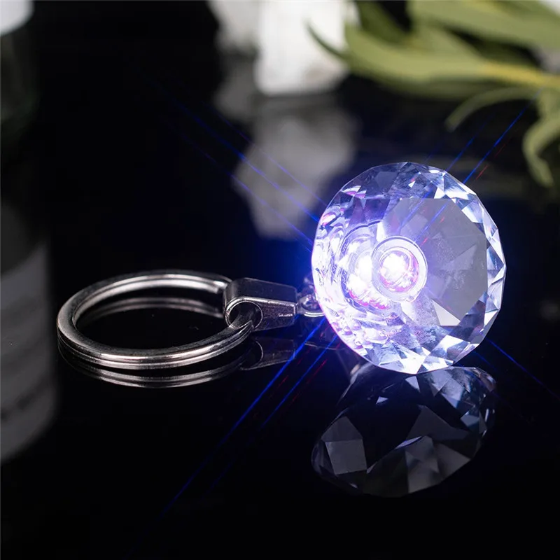 50Pcs Led Crystal Keychain Light Glowing Luminous Diamonds Glass Key Rings Pendant Hanging Jewelry Favorite Gift