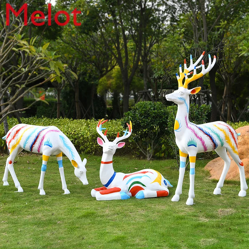 Personalized Creative Painted Deer Sculpture Outdoor Garden Landscape Lawn  Elk Decoration Home Decor Garden Accessories