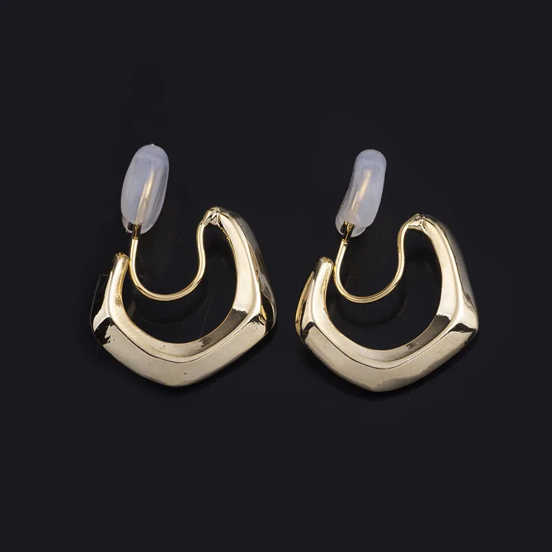 Fashion Mosquito Coil Ear Clip Simple Geometric Cold Wind Earrings Retro Wild Earrings Jewelry Hot Sale