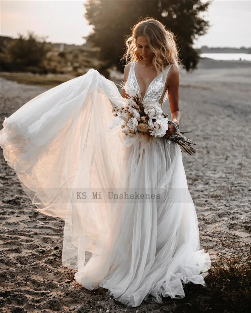 Sexy Boho Wedding Dress Lace Backless Wedding Gowns Romantic 2021 Beach Bridal Dresses A Line Haute Couture Robe de Mariage