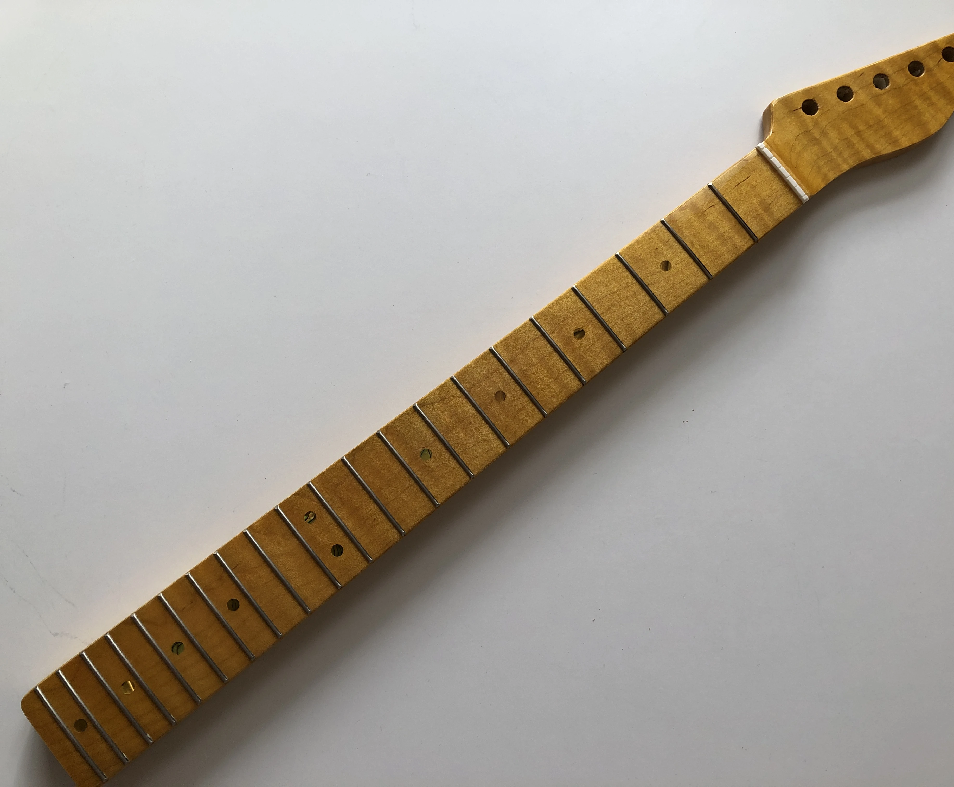 Tiger Flame Maple Electric Guitar Neck 21 Fret 25.5 in Abalone Dots Inlay DIY Electric Guitar parts