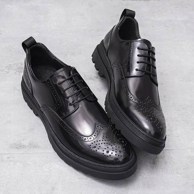 Fashion Mens Daily Casual Business Office Work Genuine Leather Brogue Shoes Thick Soled Heightened Carved Cowhide Men Shoes New