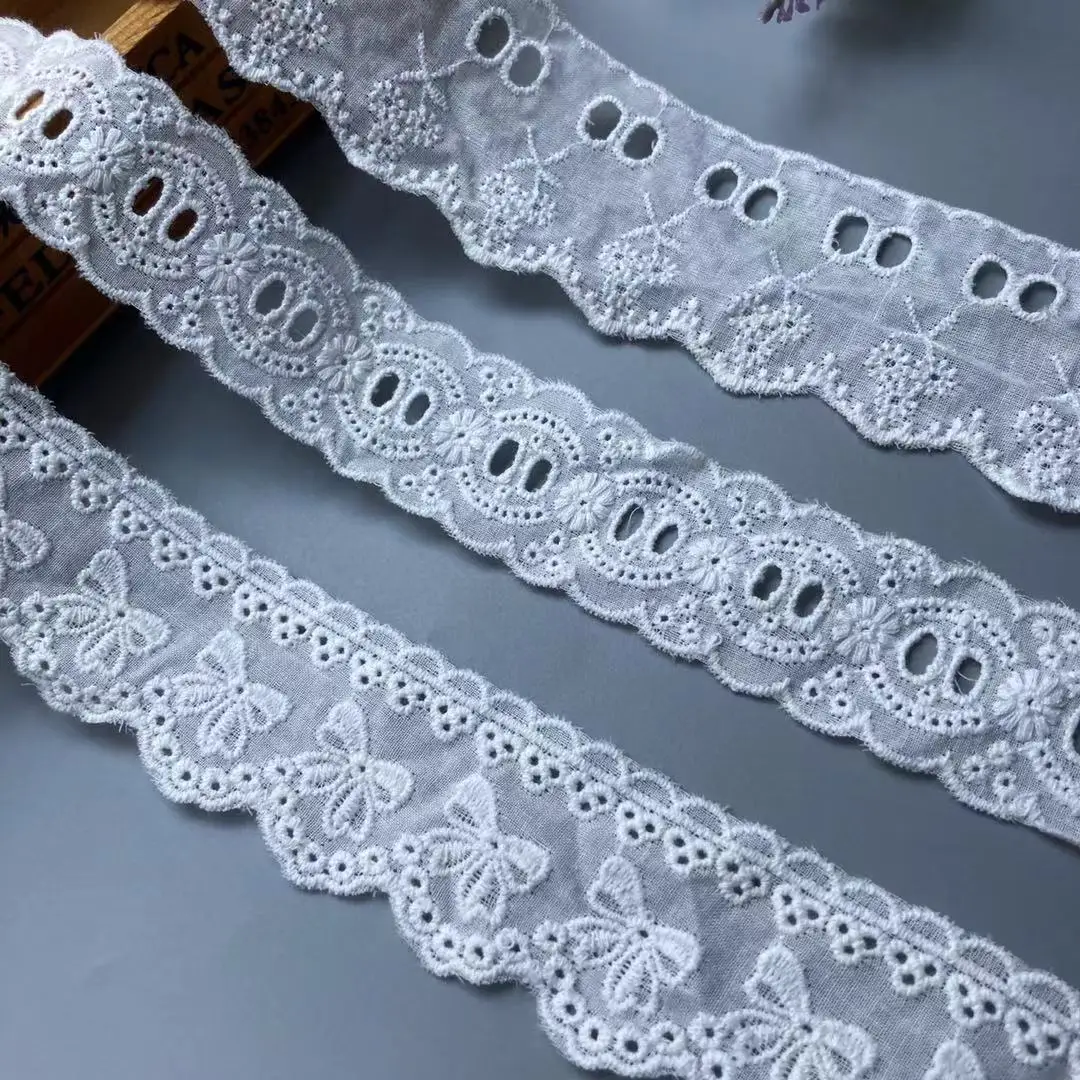 2 Yards Off White Cotton Embroidered Flower Lace Ribbon Trims for Dress Garments Home Textile Trimmings Applique Sewing DIY