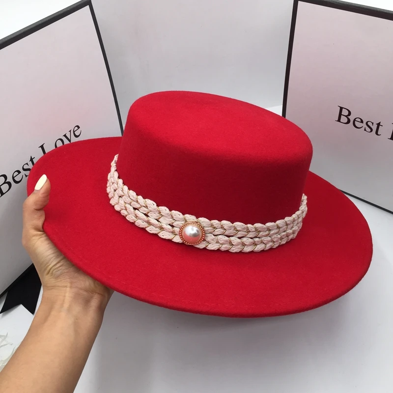 In the spring and autumn winter French style fragrant fashionable wool red hat for women ceiling fedoras