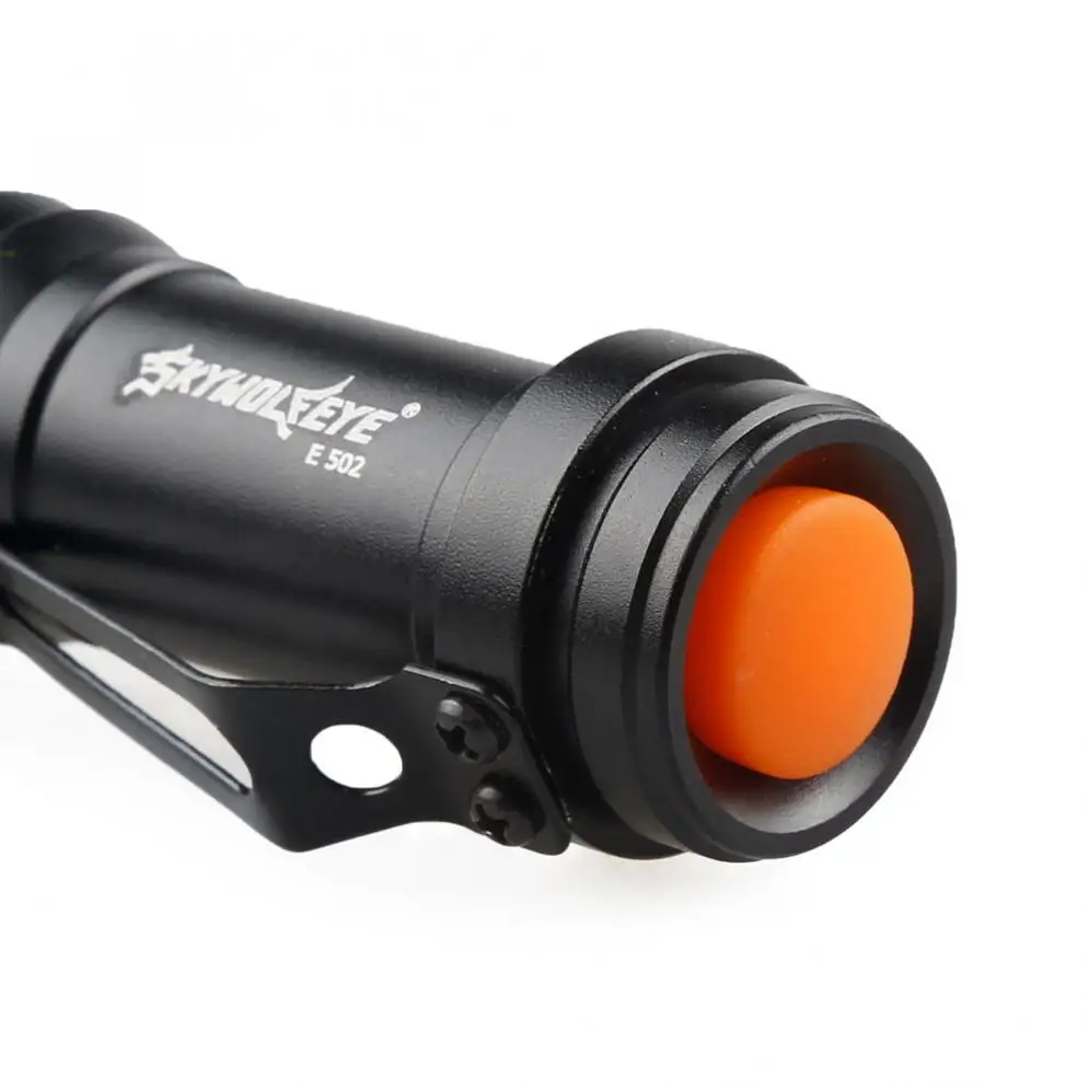 SKYWOLFEYE 300LM XPE Zoomable Mini LED Flashlight Torch Lamp with 3 Modes for Camping / Hiking