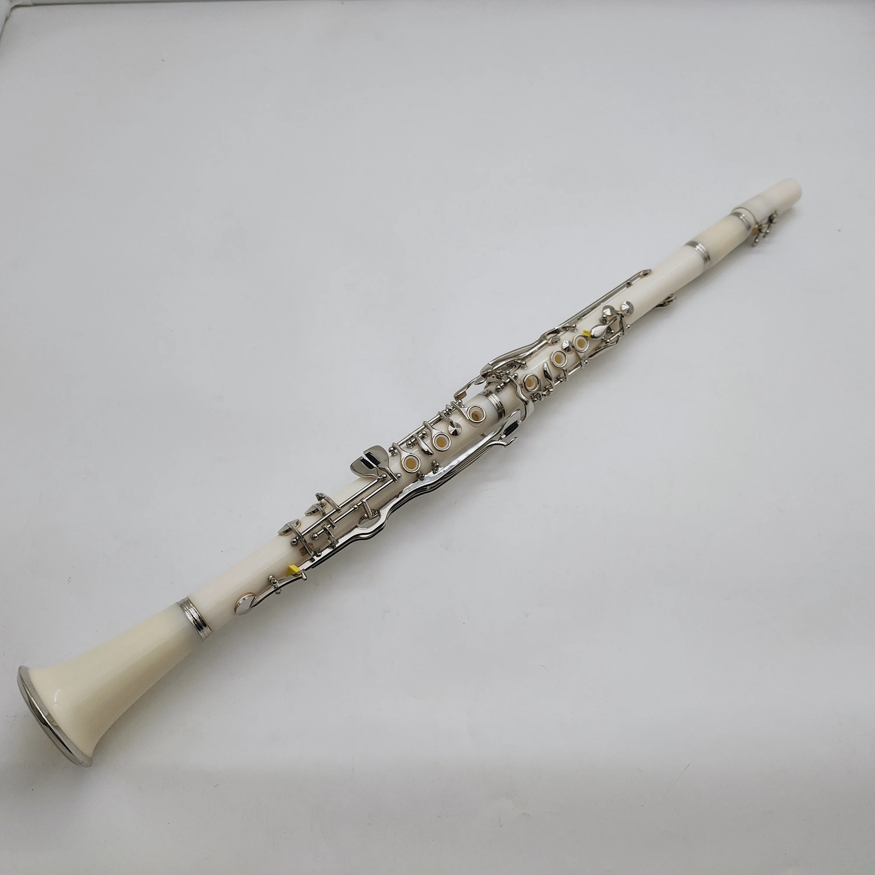 High Quality 17 Keys G Tune Clarinet Bakelite Body Silver key Professional Musical Instrument with Case