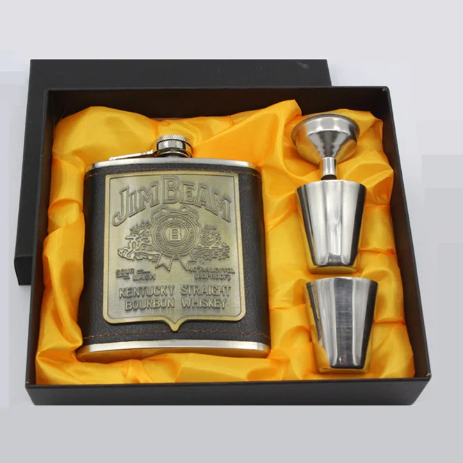 

1 set Elegant 7oz Black Gold paint Whisky Flagon 304 Stainless steel alcohol Funnel Hip Flask Nice Gift Box Set Father gift