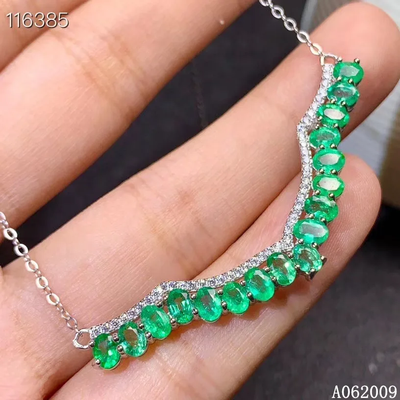 

KJJEAXCMY fine jewelry 925 Sterling Silver inlaid natural emerald fashion girl Pendant Necklace support test hot selling