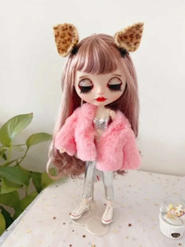 Blythes doll clothes fashionable joker pink fur coat furry coat and jacket  suitable for 1/6 blythes   size doll accessories