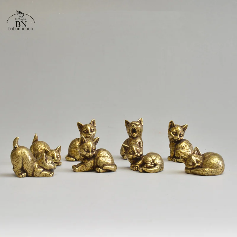 8 Styles Available Brass Cute Cats Figurines Miniatures Desktop Ornaments Classical Small Animal Tea Pet Home Decors Accessories