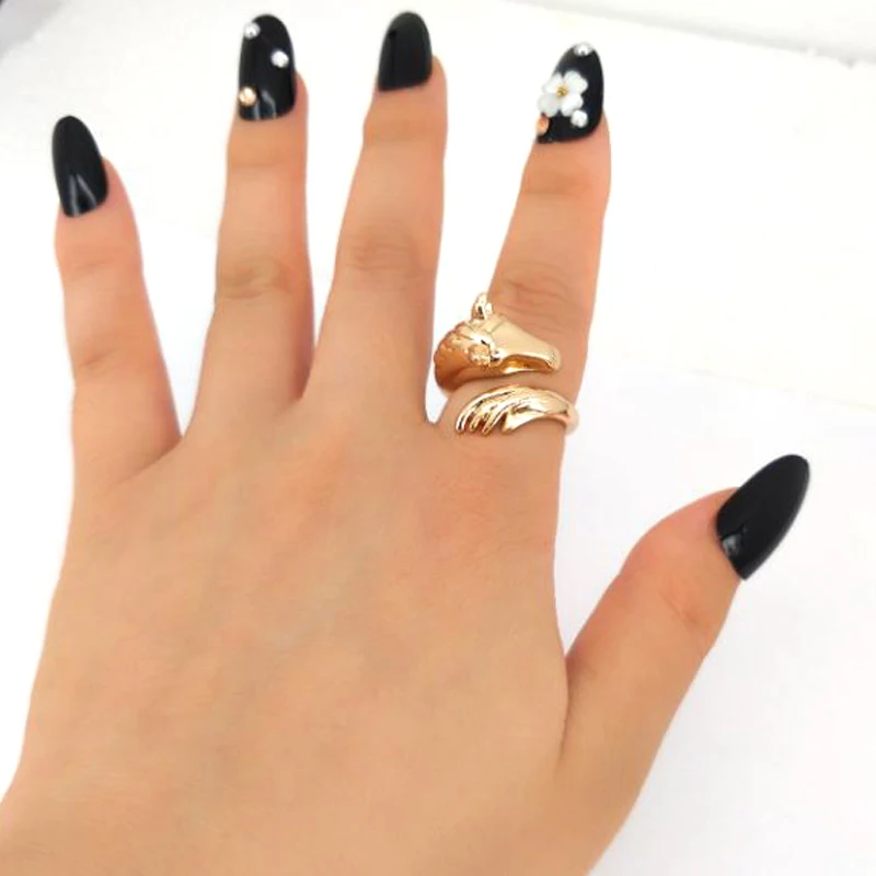 hzew gold color horse head and Horsetail ring horse rings