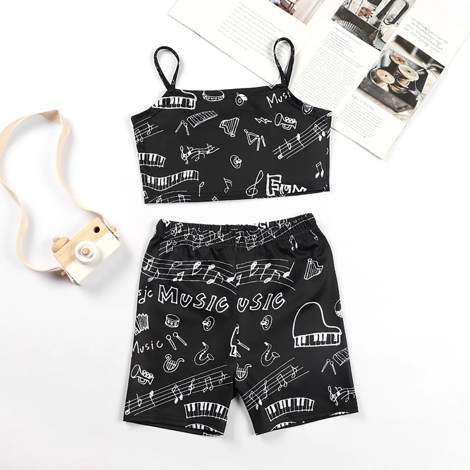 

Two Pieces Casual Outfits Kids Girls Musical Note Print Spaghetti Straps Camis Tops Elastic Waist Shorts Sport Outfits Beachwear