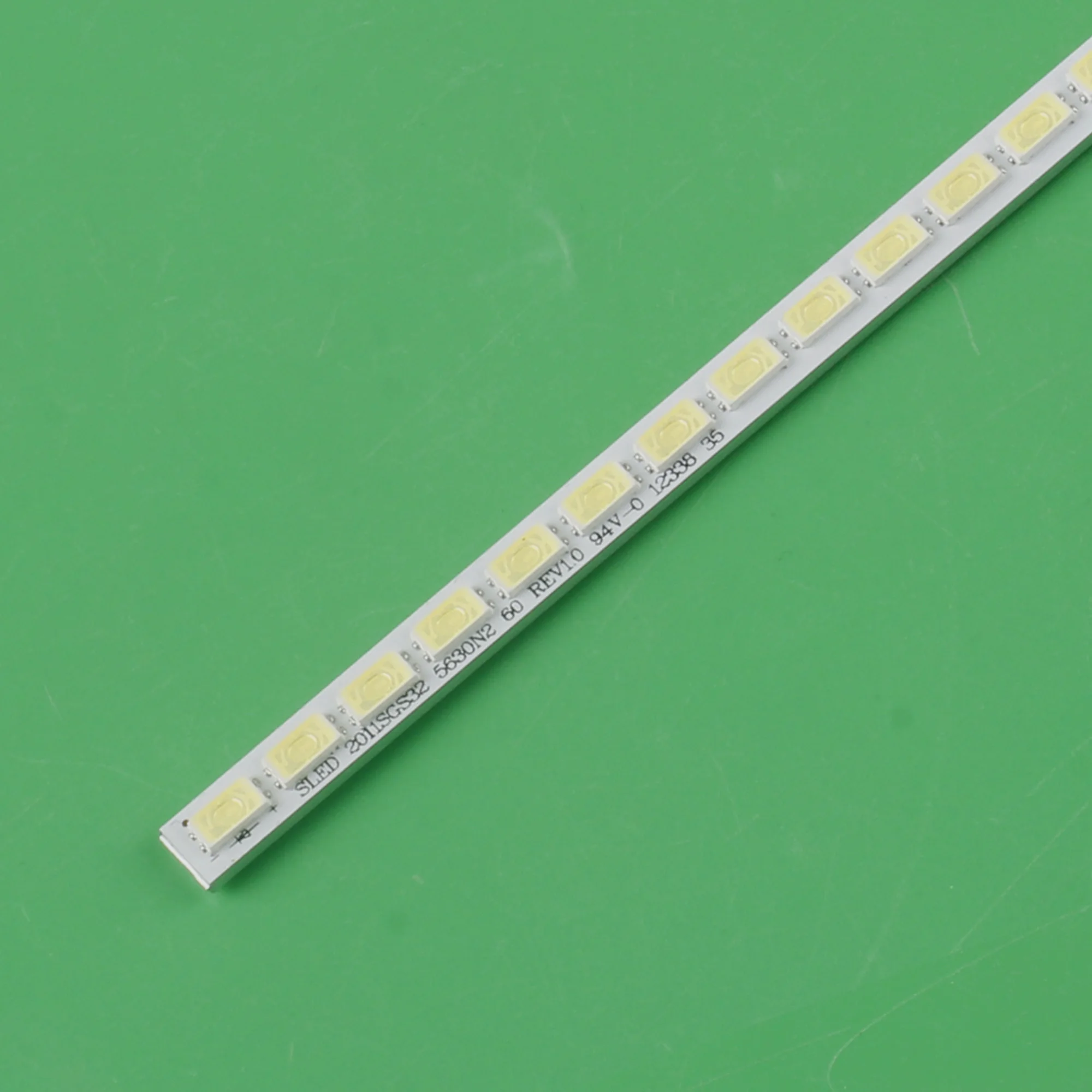 LED backlight bar For TOSHIBA 32KL934R 32KL933R DP32242 32DL934B SLED 2011SGS32 5630N2 60 LJ64-03597A LTA320AN12