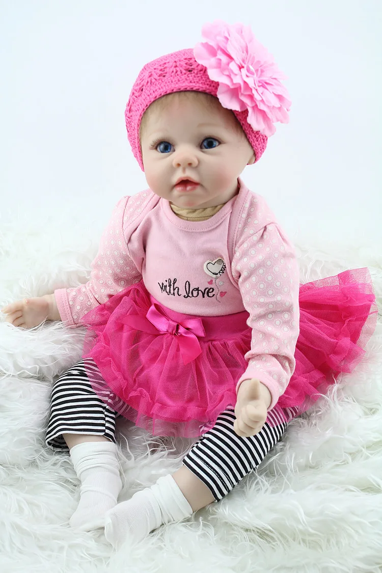 bebes doll 55cm Simulation of rebirth her baby doll mothers-to-be training model doll baby clothing