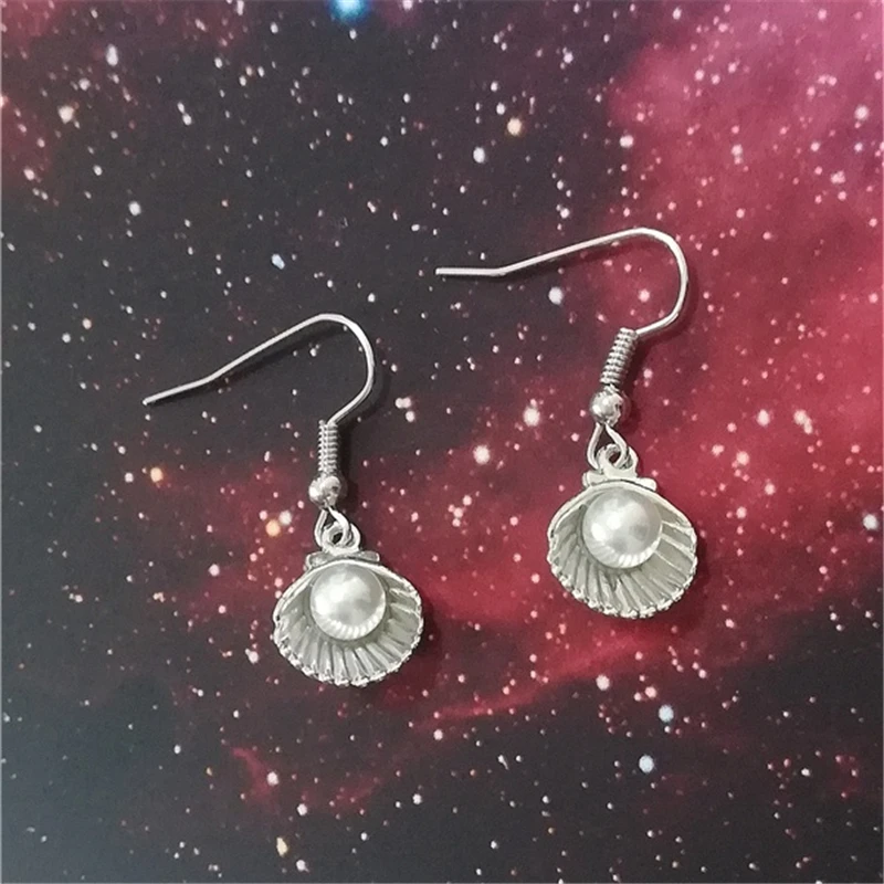 1 Pair of Pearl Earrings Antique Silver Color Shell Dangle Earrings Elegant Conch Earrings Beautiful Jewelry Wedding Earrings