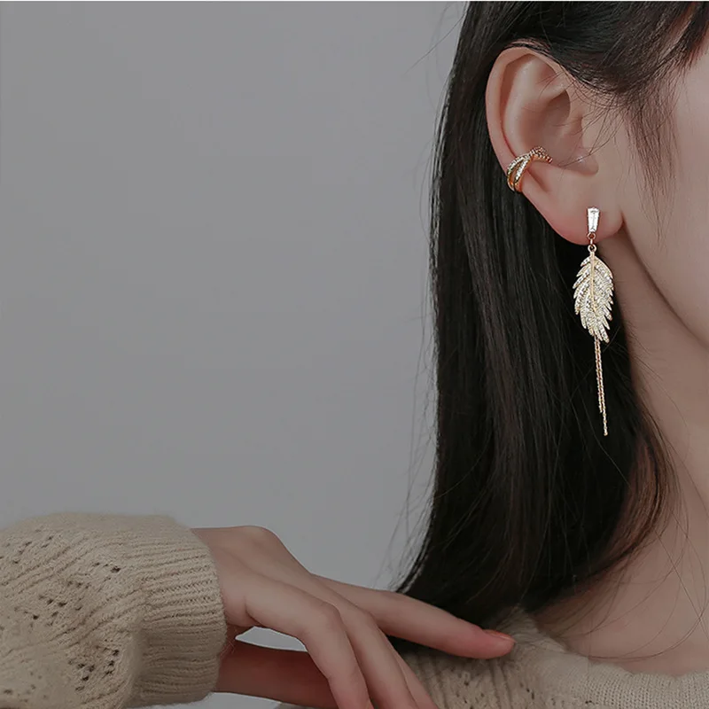 Sweet Girl Earrings Leaf Crystal Tassel Long Earrings Temperament Net Celebrity Wild Fashion New Earrings Women's Wholesale