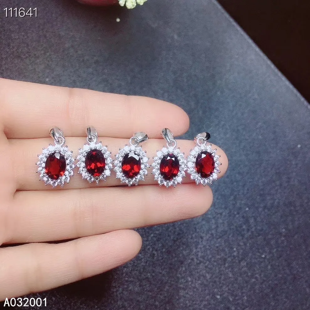 

KJJEAXCMY Fine Jewelry Natural Garnet 925 Sterling Silver Women Gemstone Pendant Necklace Chain Support Test Exquisite