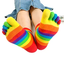 Calcetines de algodón con punta abierta para mujer y niña, medias coloridas a rayas de 5 dedos, Color brillante, moda joven