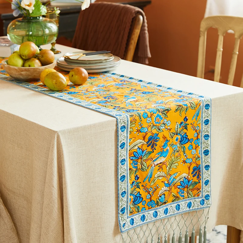 Birds Flowers Leaves Table Runner Wedding Decoration Christmas Dinner Table Decor Table Runners and Placemats