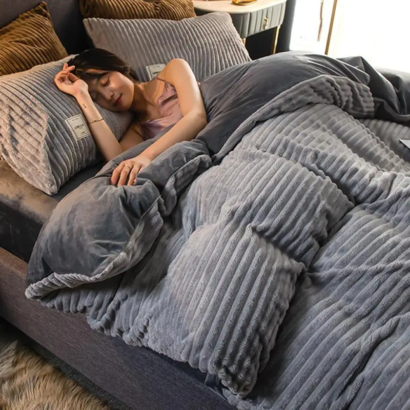 Magic Velvet Quilt Duvet Cover Bedding Set 150 220x240Simple Luxury Winter Warm Thickened Snow Fleece Solid Colors Gray Yellow50