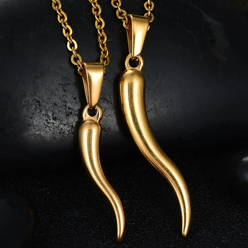 Cornicello Italian horn necklaces for women chili pepper pendant necklace dainty trendy jewelry 2022