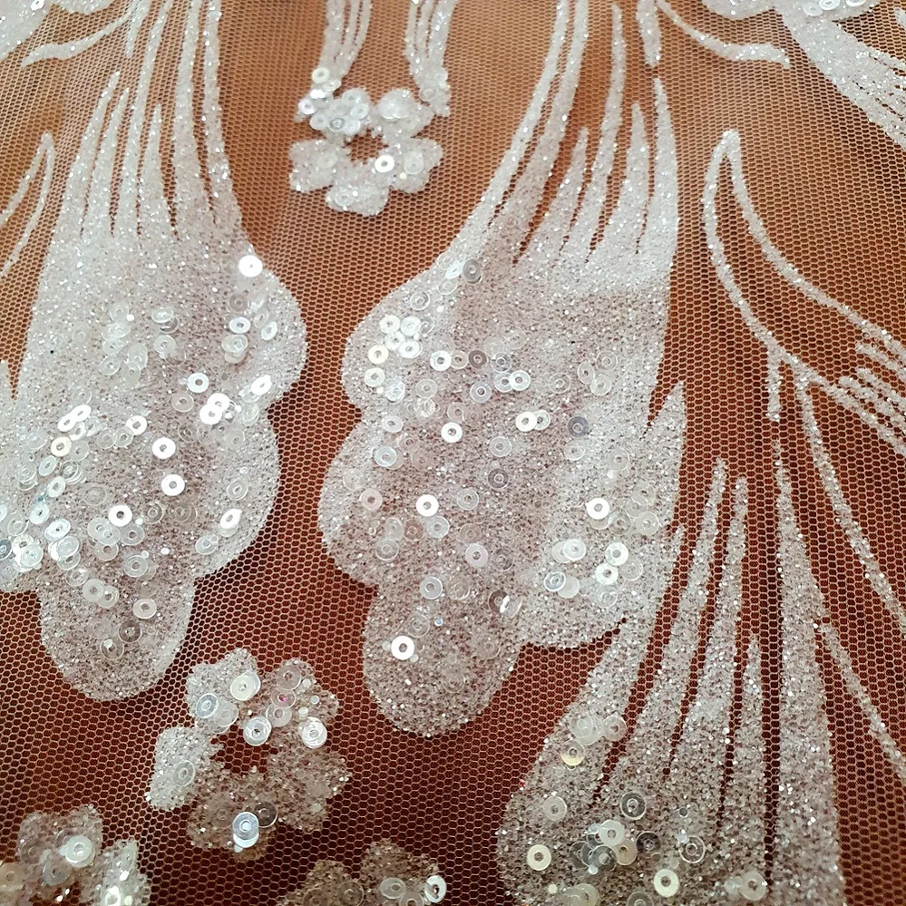 Paillettes perline piccole toppe bianche Design africano del tessuto nigeriano accessori per il cucito Appliques di pizzo per la decorazione del