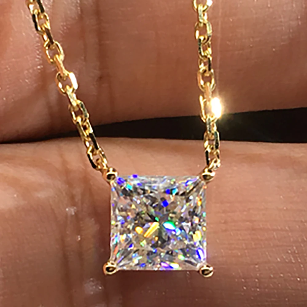 

Custom Solid 18K Yellow Gold Women Pendants Necklaces Moissanite Diamond 1 Carat Princess Square Wedding Anniversary Engagement