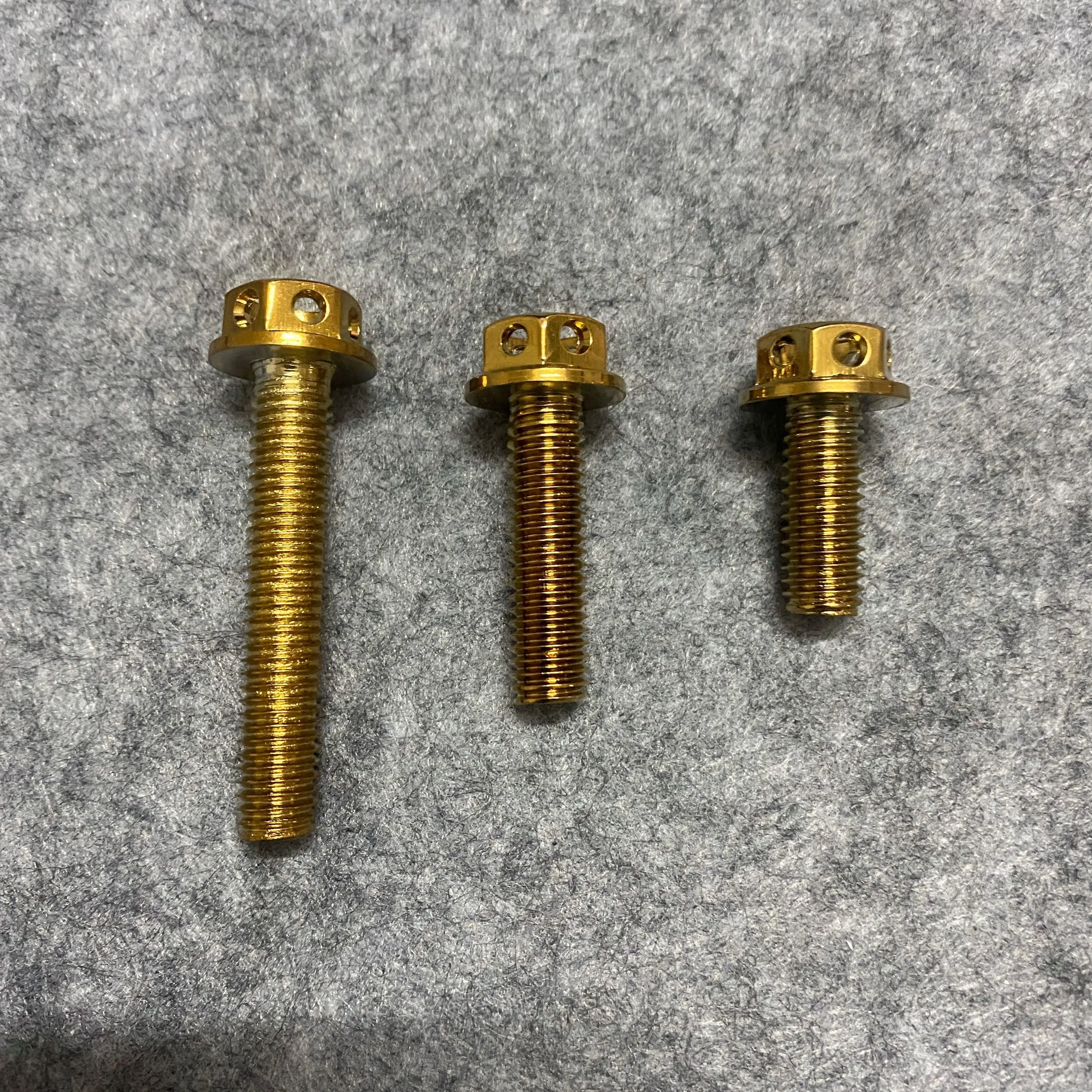 

1PCS colorful universal 8MM racing motocross part kit fairing dirt pit bike moto fixing Nuts Bolts accessories motorcycle screw