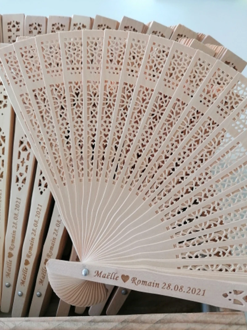 Personalized Engraved Wood Folding Hand Fan Wooden Fold Fans Party Decoration Wedding Gift Favors Baby Shower Favors