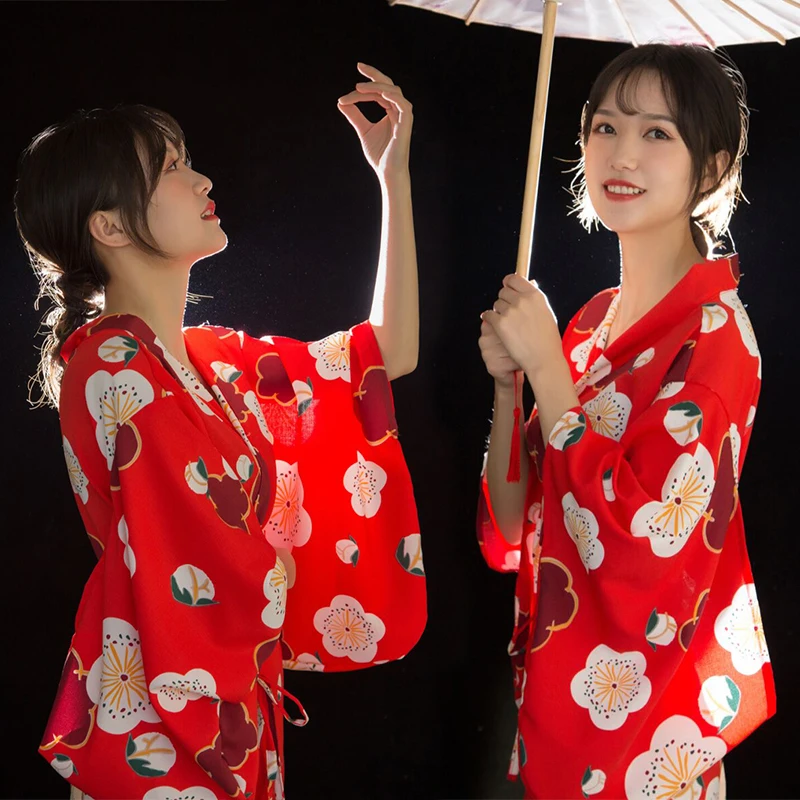 Traditional Kimono Women Long Yukata Cosplay Costume Japanese Geisha Kimono Gown Sexy Red Print Flower Women Bathrobe Clothing